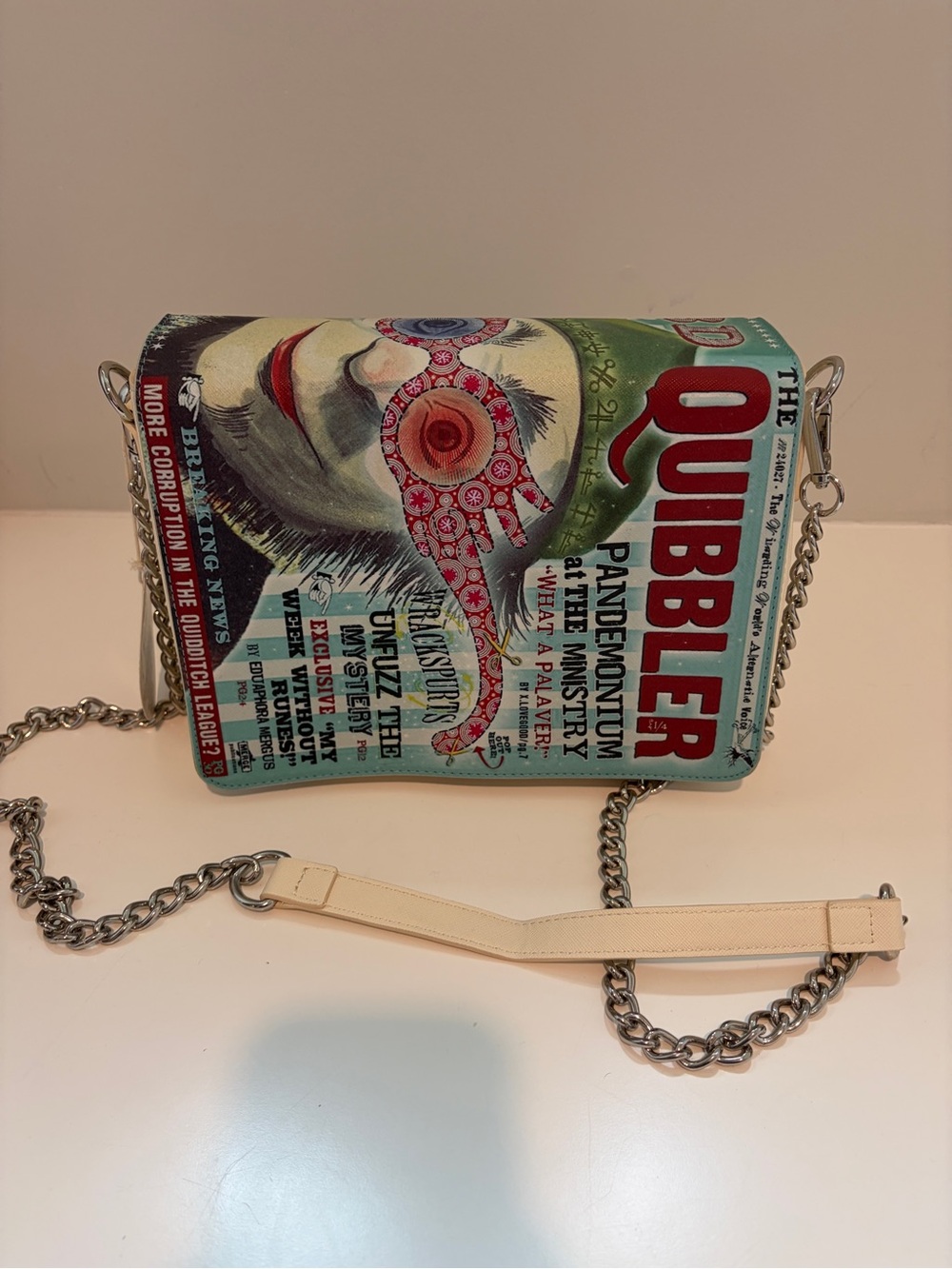 Harry Potter Luna Lovegood Novelty Print Crossbody Bag in Aqua and Cream